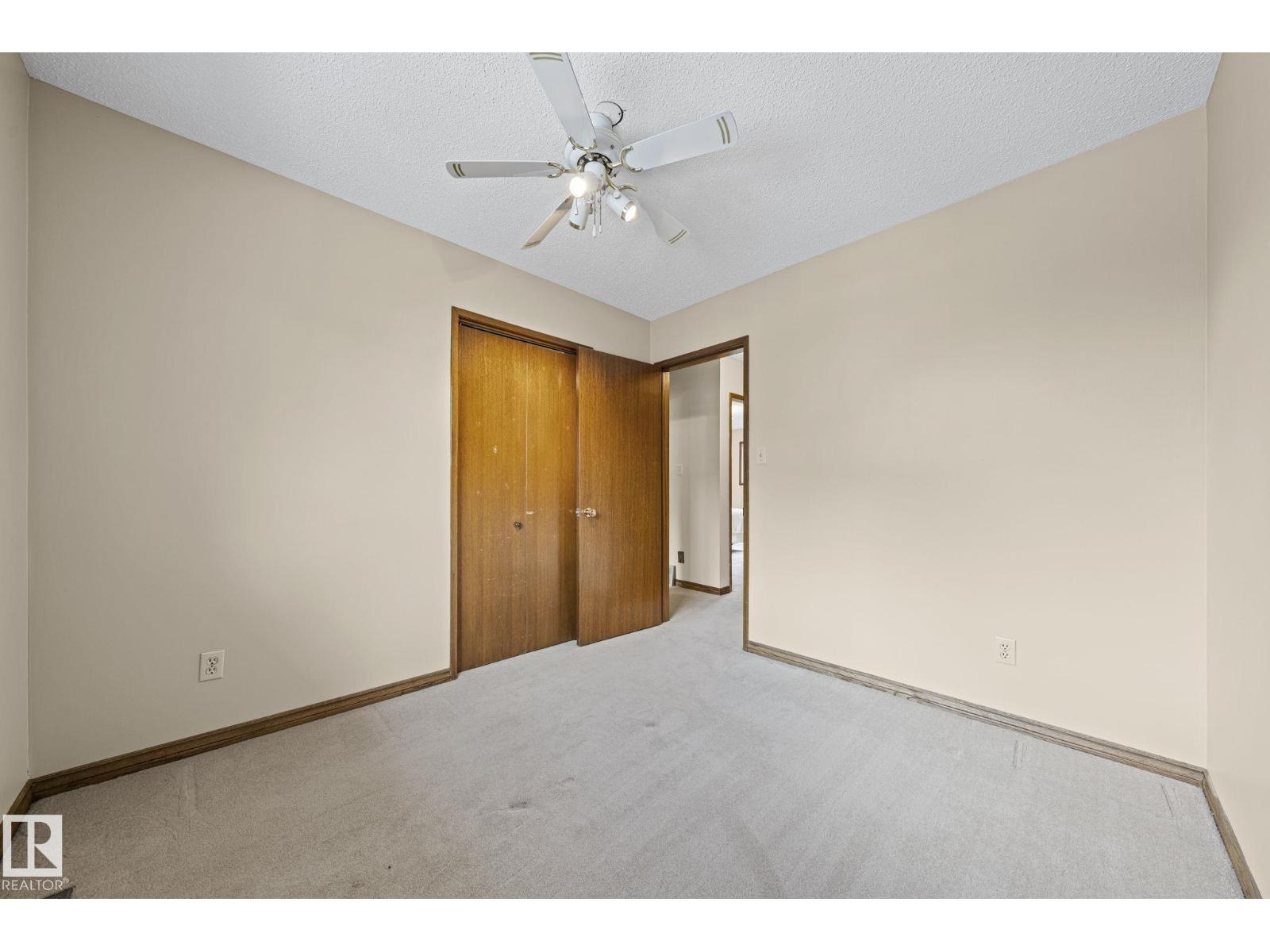 4 Woodlake RD - Image 24