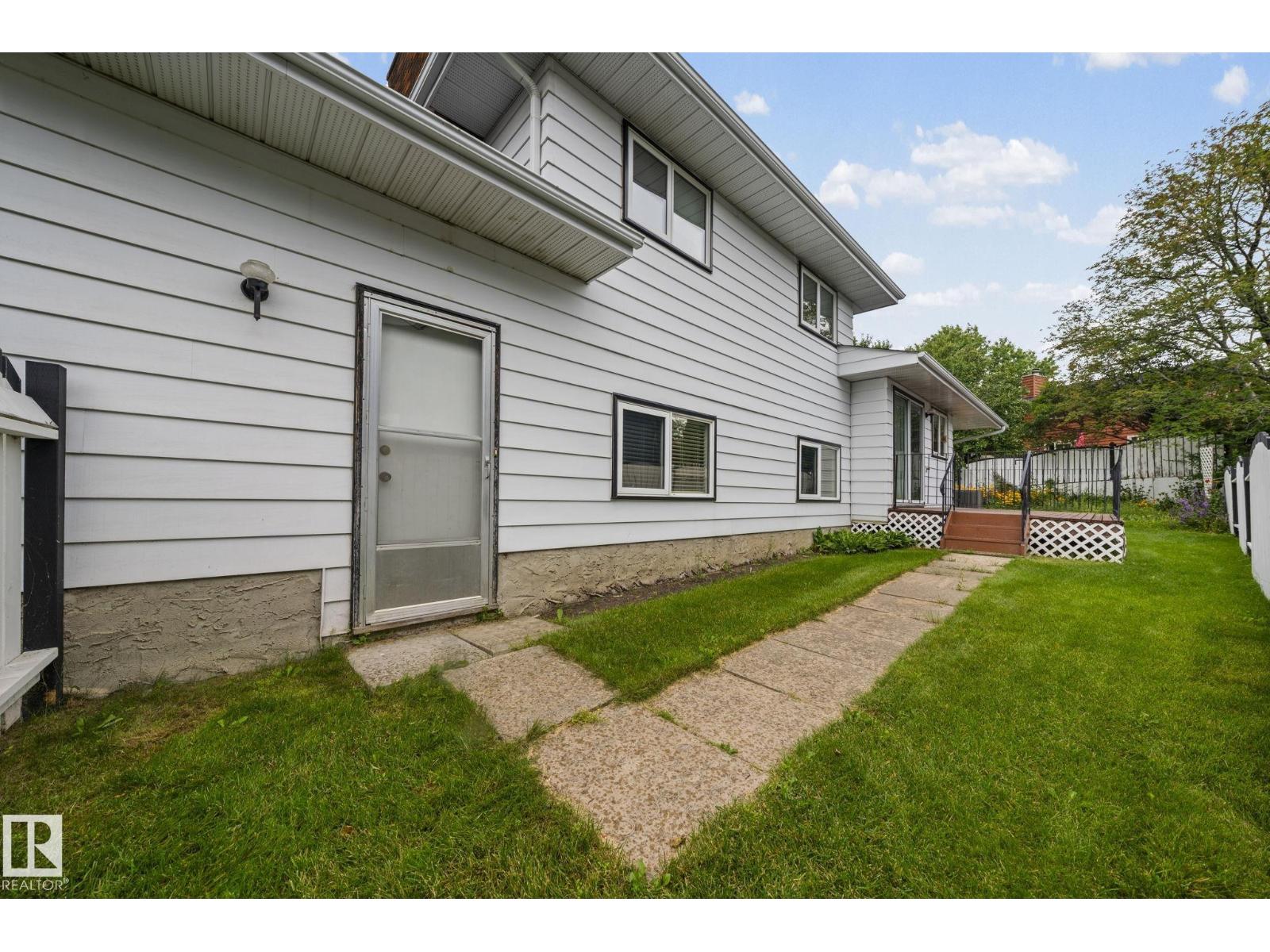 4 Woodlake RD - Image 38