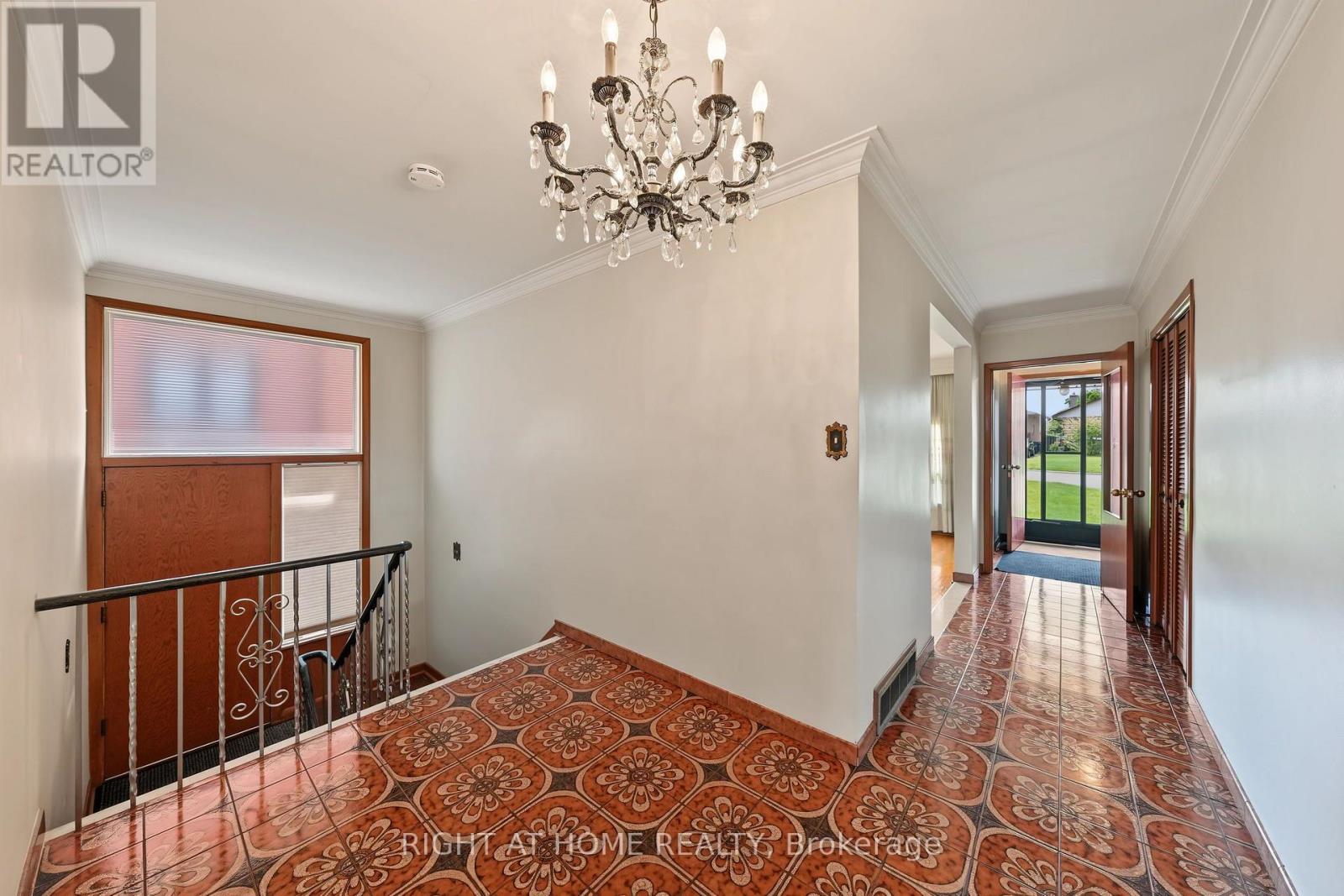 84 RAVEN ROAD - 14