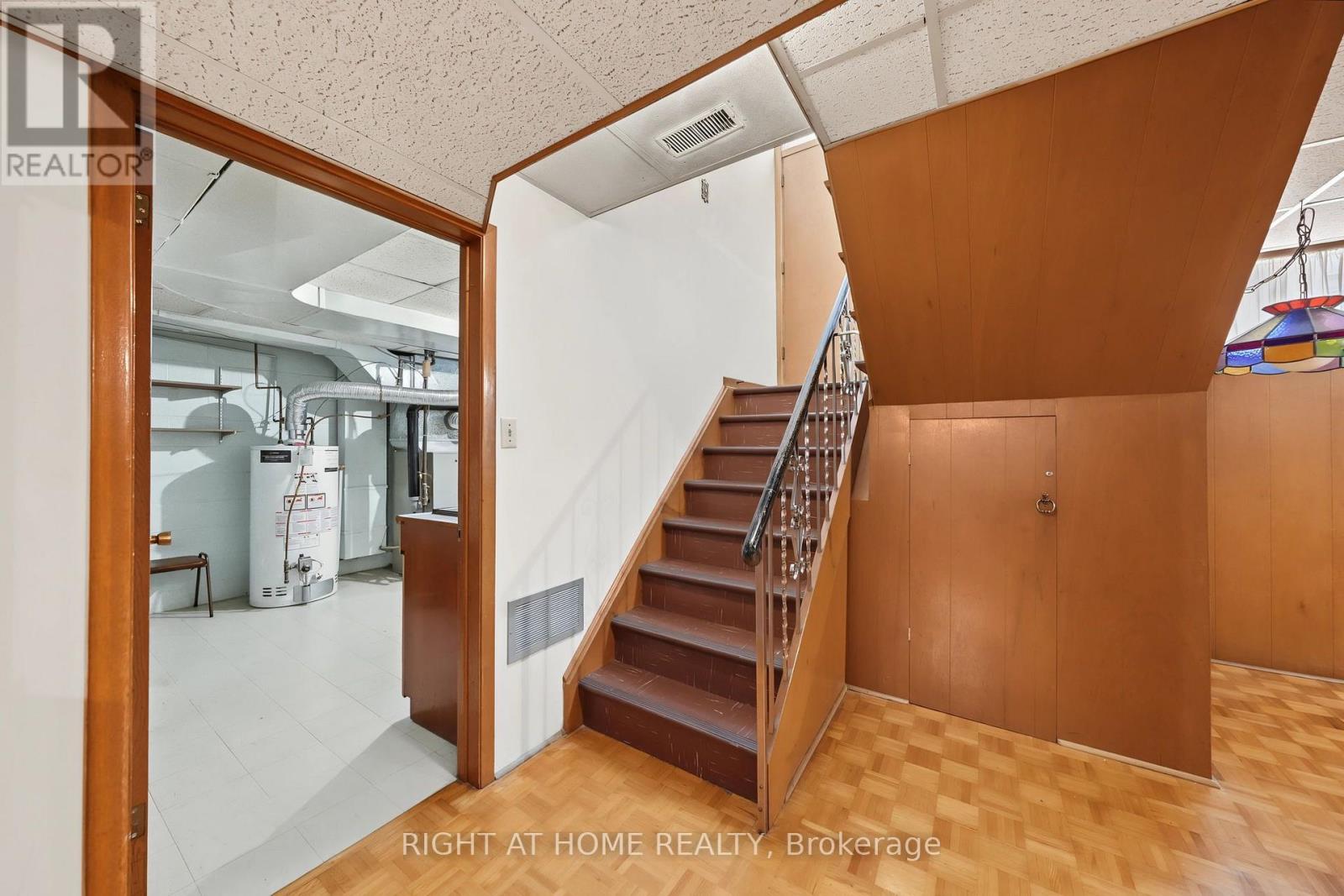 84 RAVEN ROAD - 22