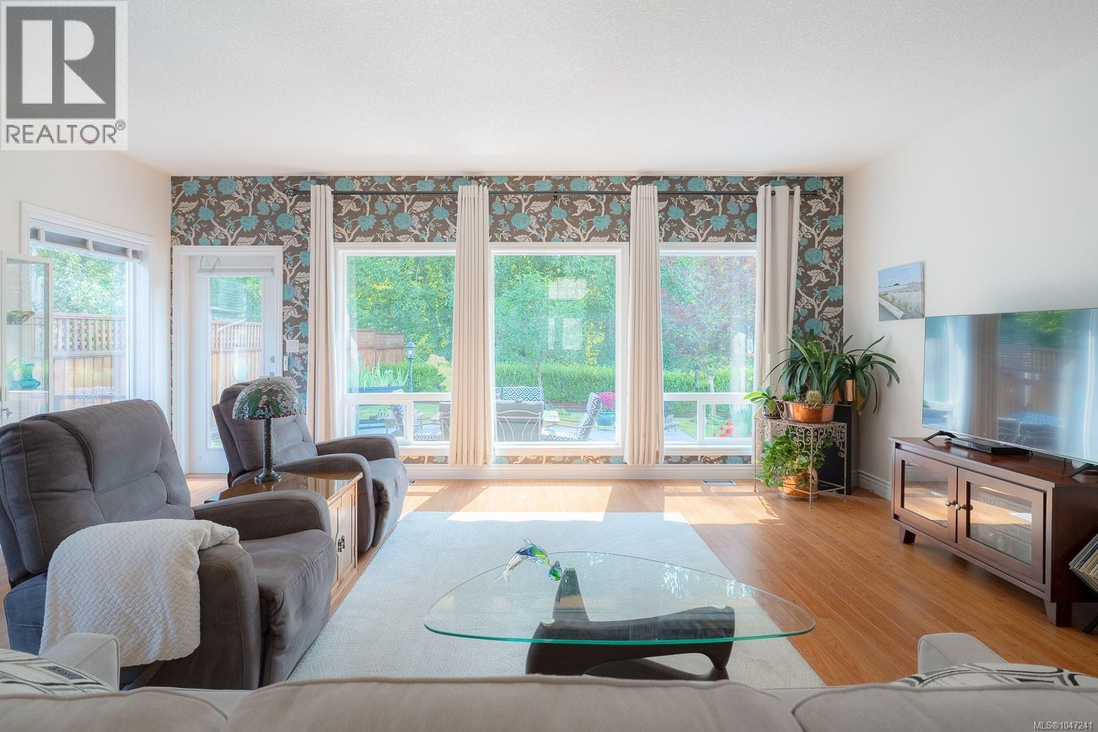 3744 Cavendish Blvd, Nanaimo