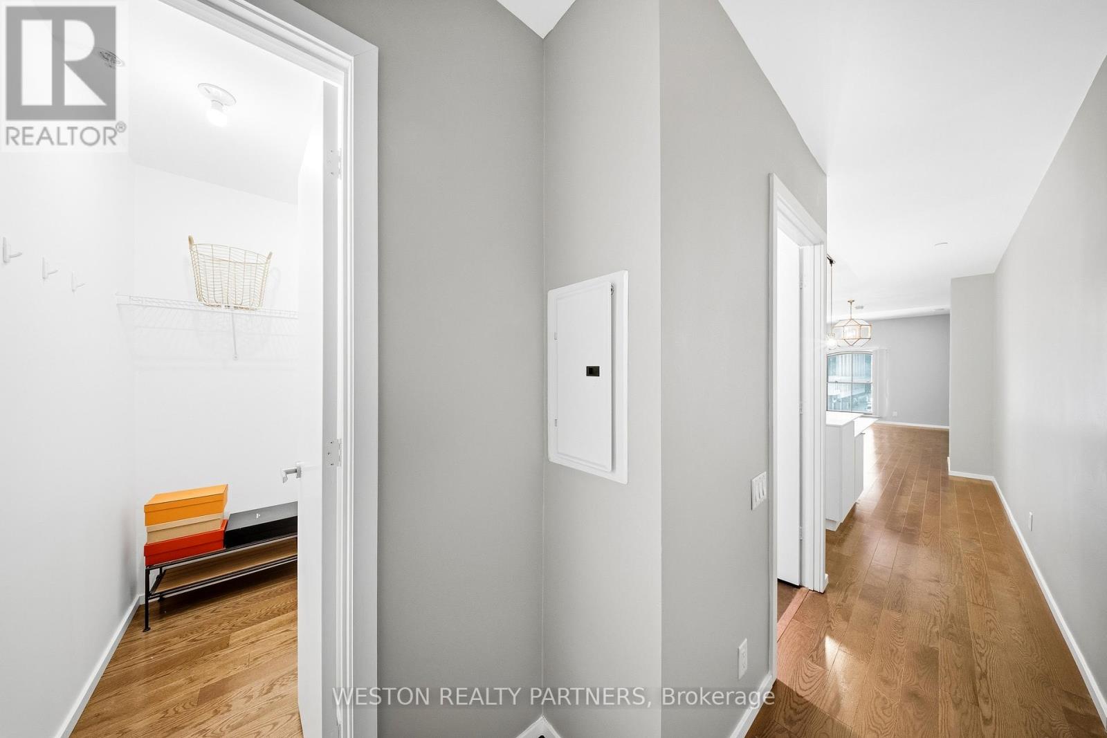 #208 5 ST JOSEPH STREET - 10