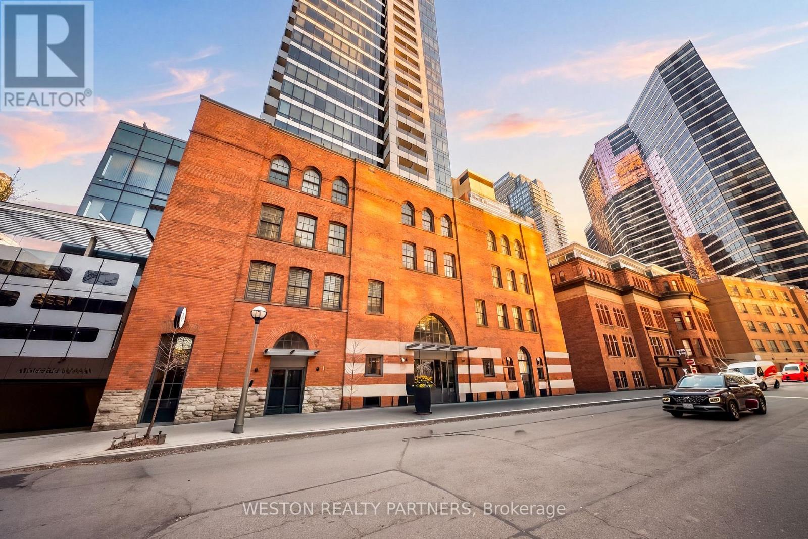 #208 5 ST JOSEPH STREET - 16