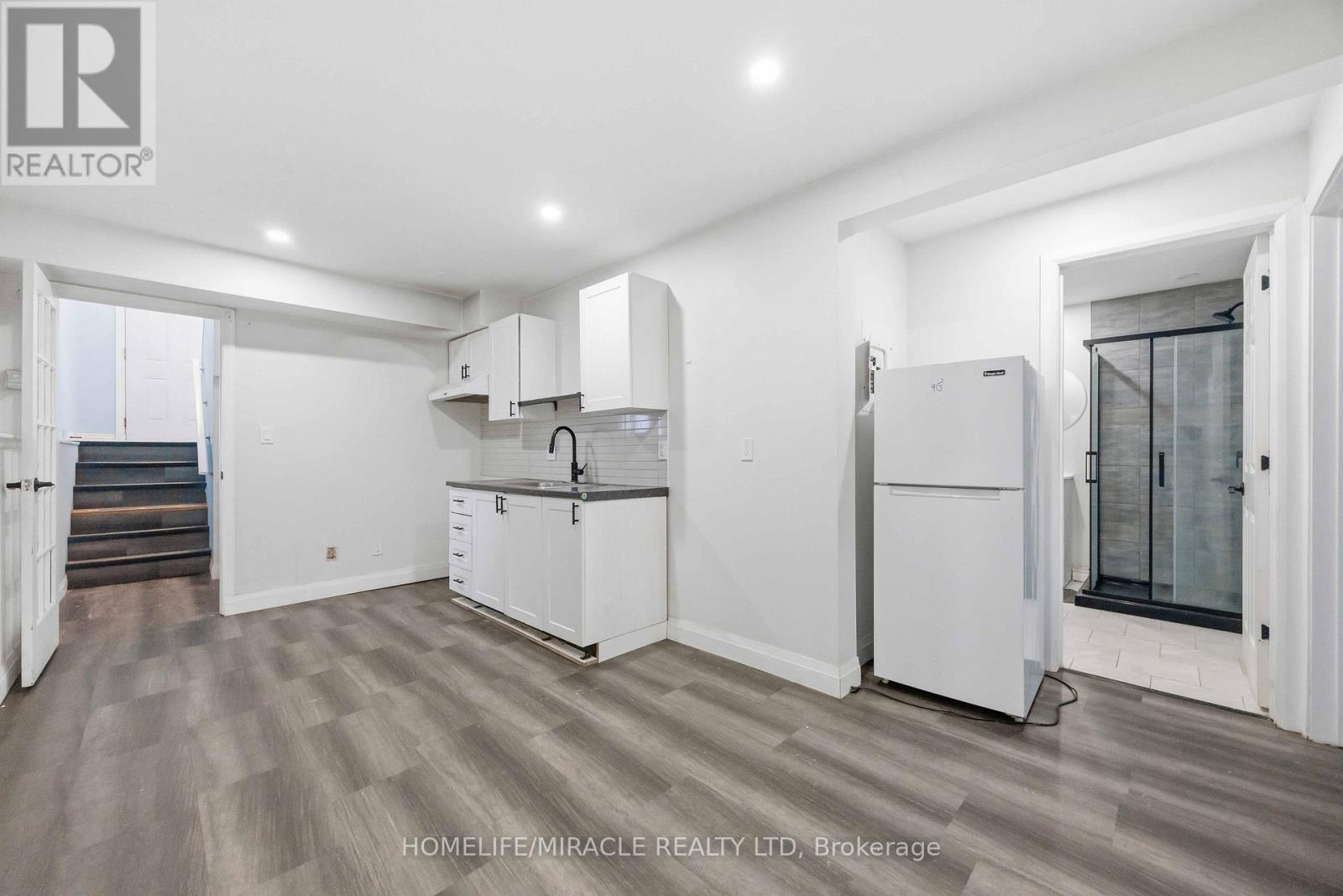 839 MOUNTAIN ASH ROAD - Image 20