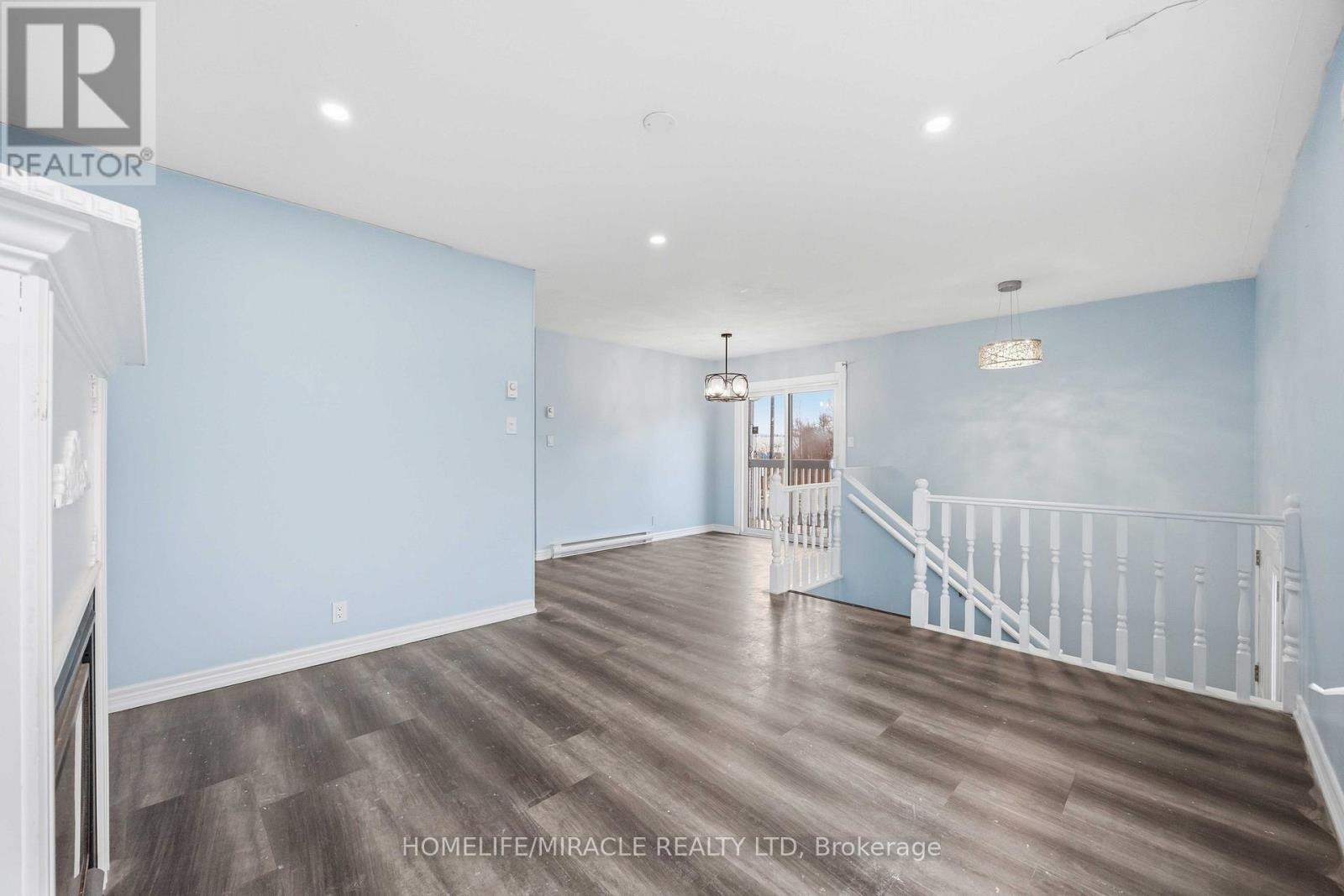 839 MOUNTAIN ASH ROAD - 5