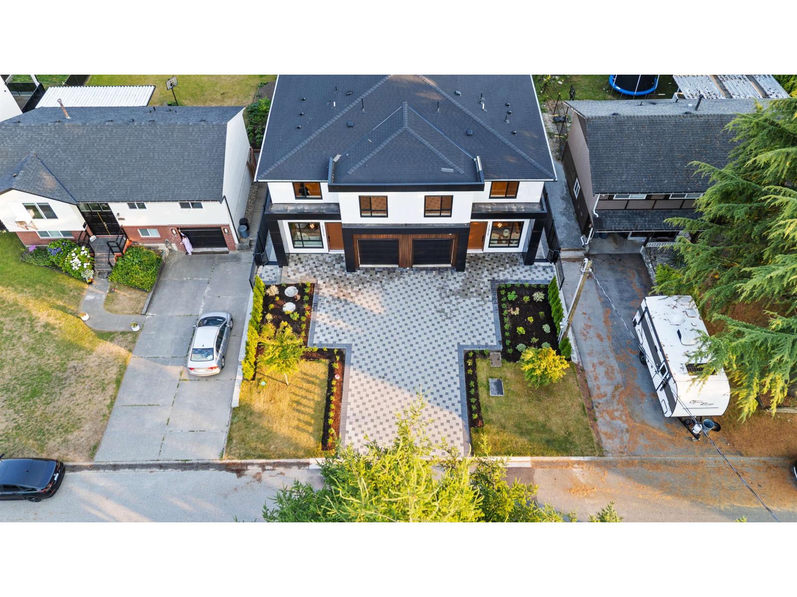 11914 78B Avenue, Delta