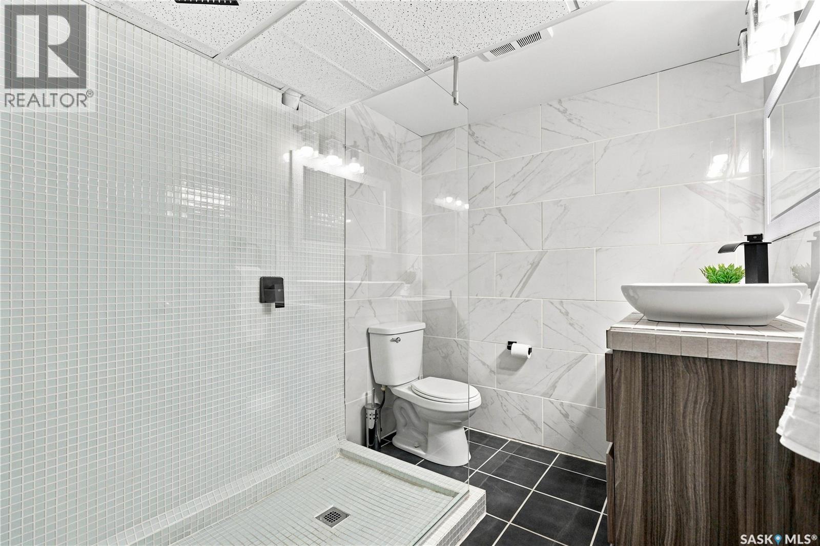 39 Brown CRESCENT - Image 34