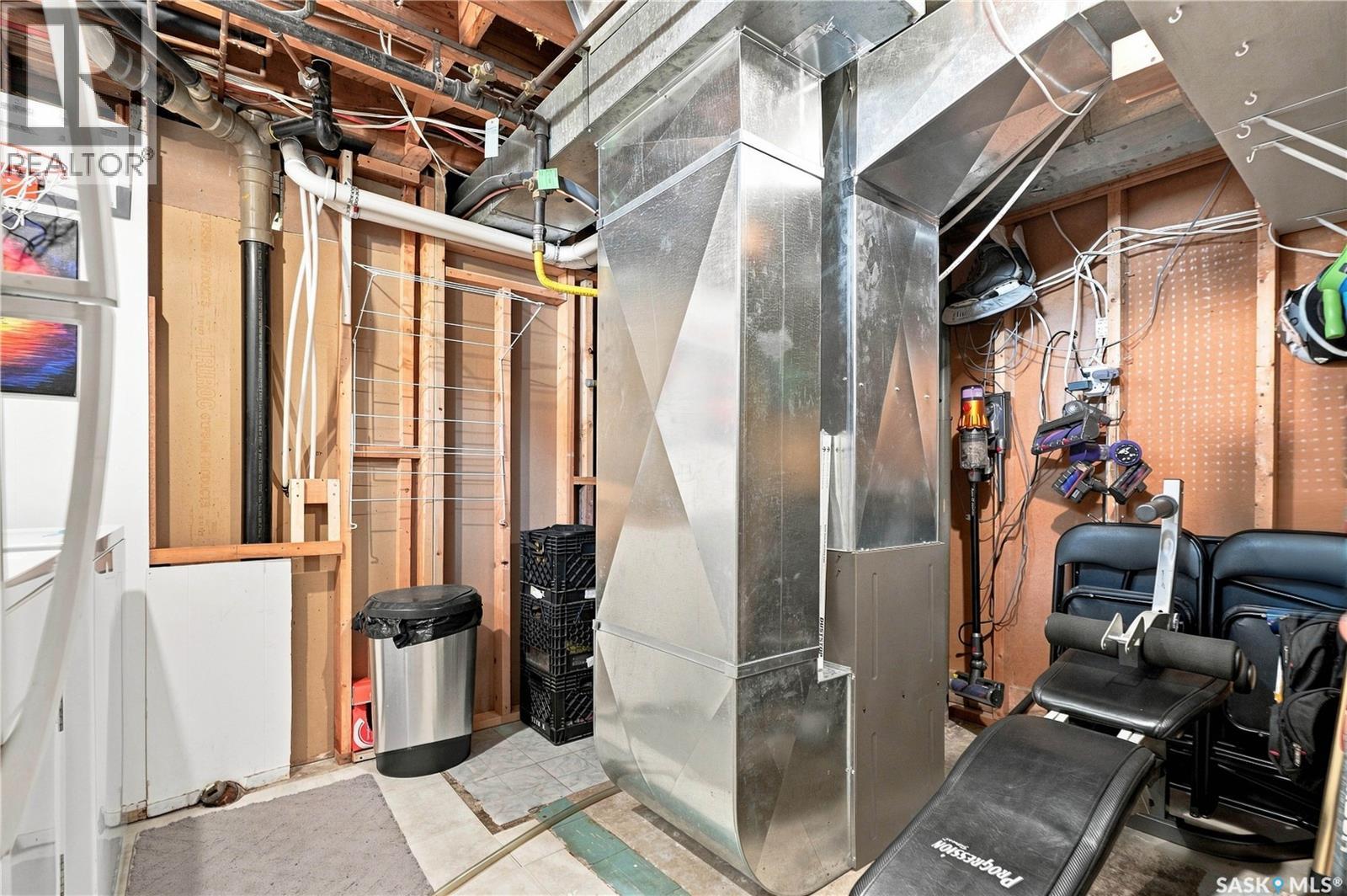 39 Brown CRESCENT - Image 38