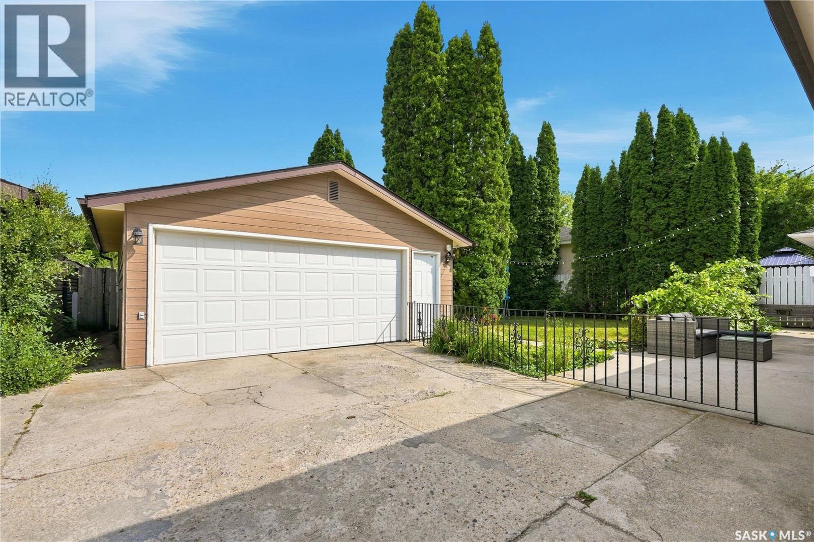 39 Brown CRESCENT - Image 46
