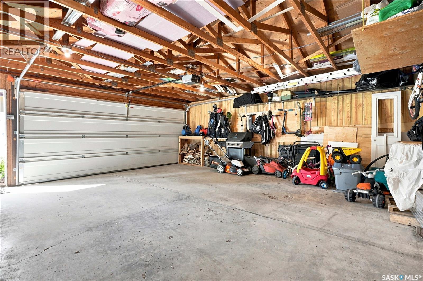 39 Brown CRESCENT - Image 54