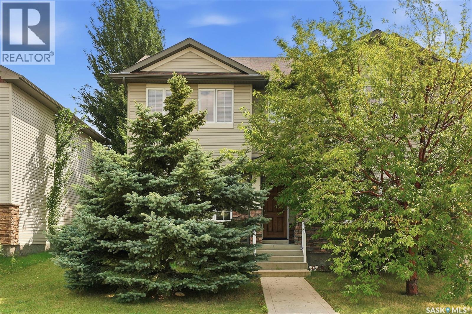 150 Lynd CRESCENT - 1