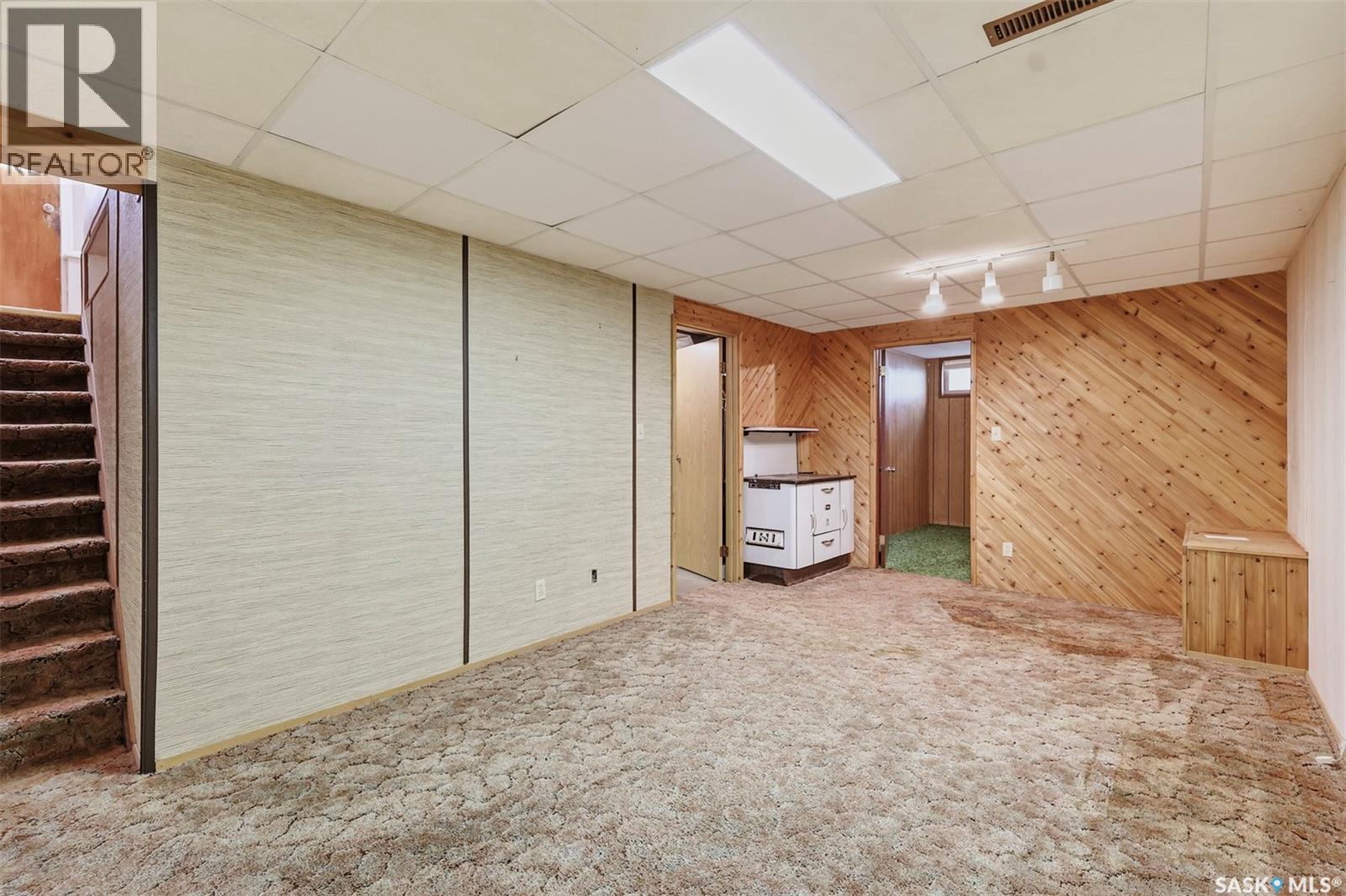 370 Taylor AVENUE - Image 14