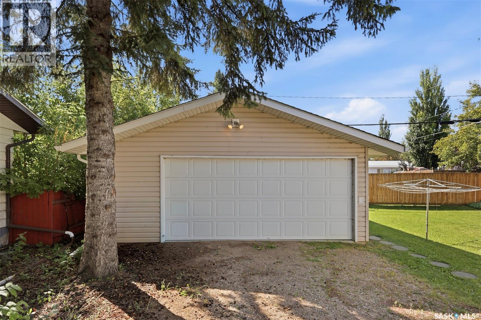 370 Taylor AVENUE - Image 27