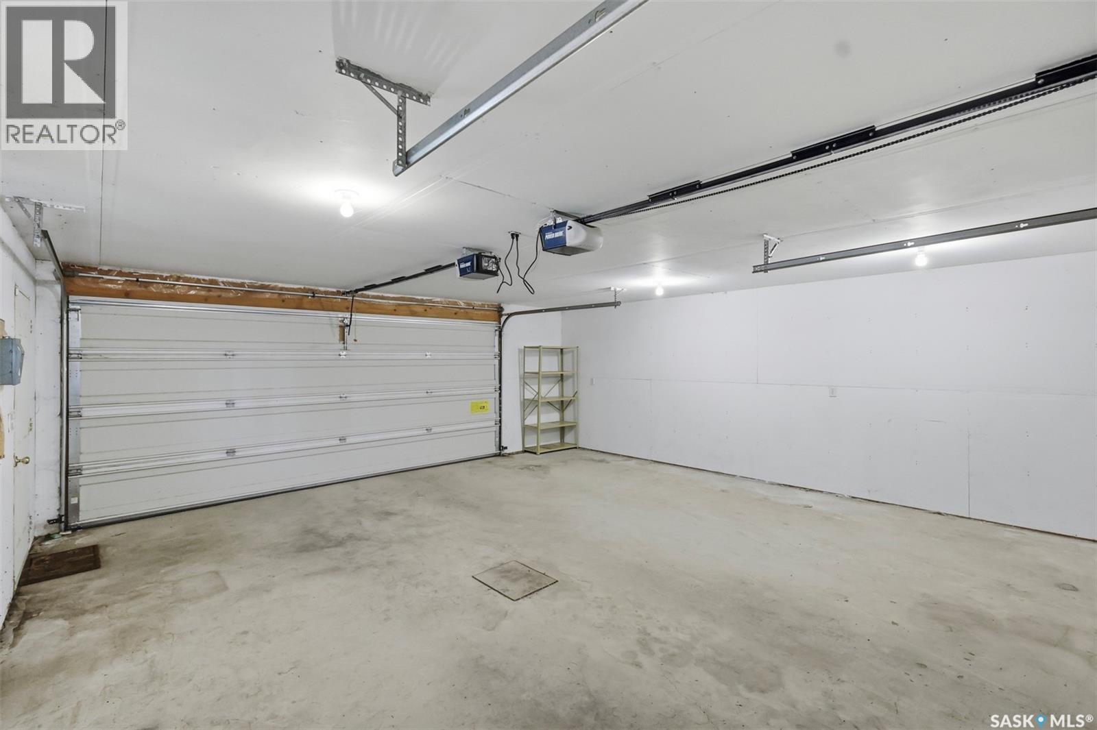 370 Taylor AVENUE - Image 28