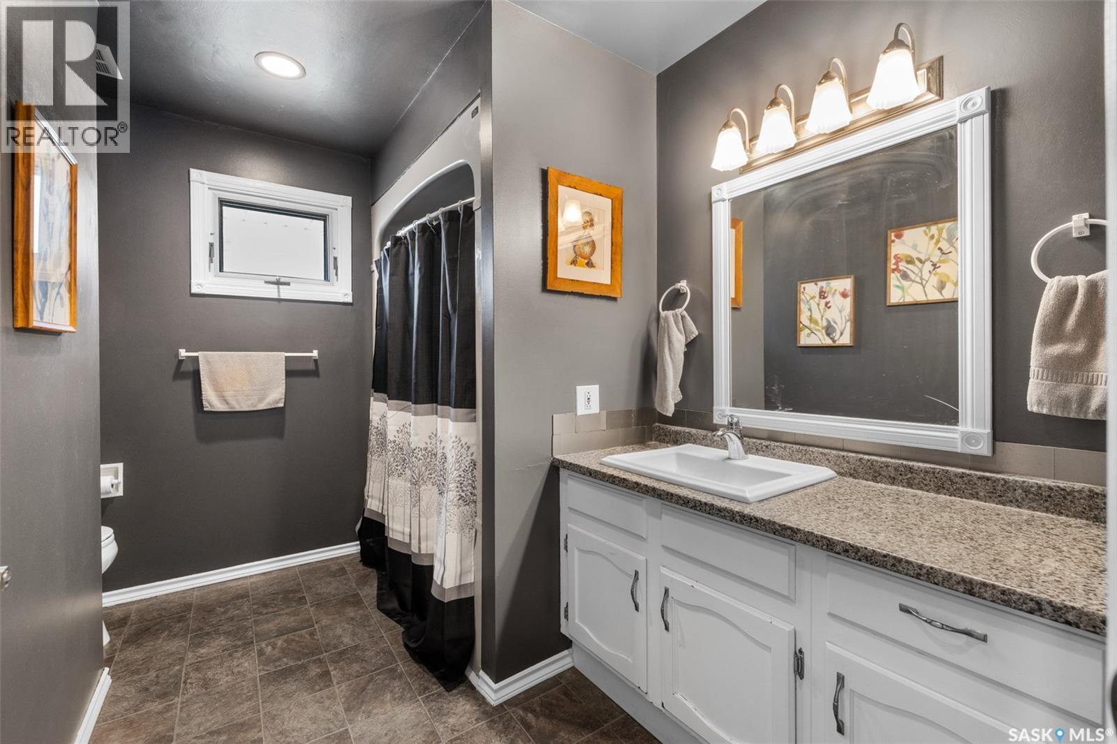 305 Hanley CRESCENT - Image 24