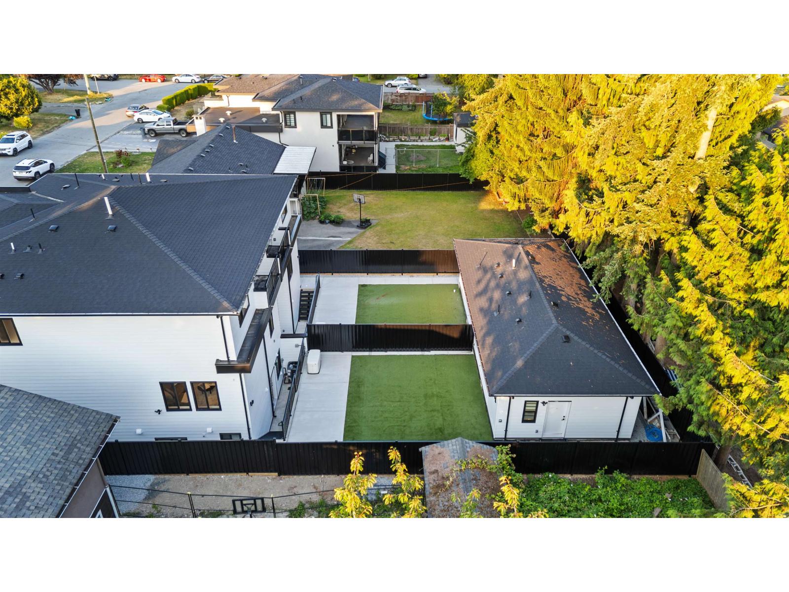 11914 78B Avenue, Delta