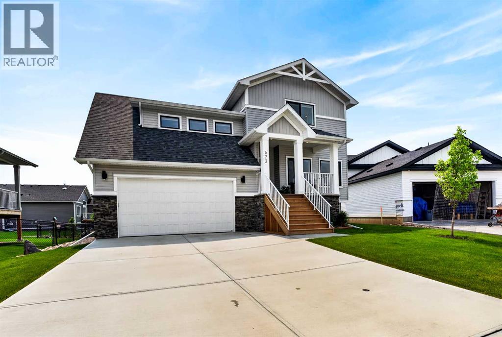 673 Anderson Close NW - 47