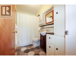 229 Fulton Avenue, Fredericton, NB E3A2B7 Photo 13