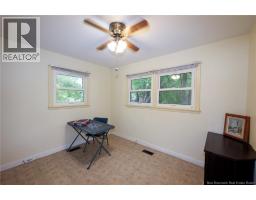 229 Fulton Avenue, Fredericton, NB E3A2B7 Photo 14