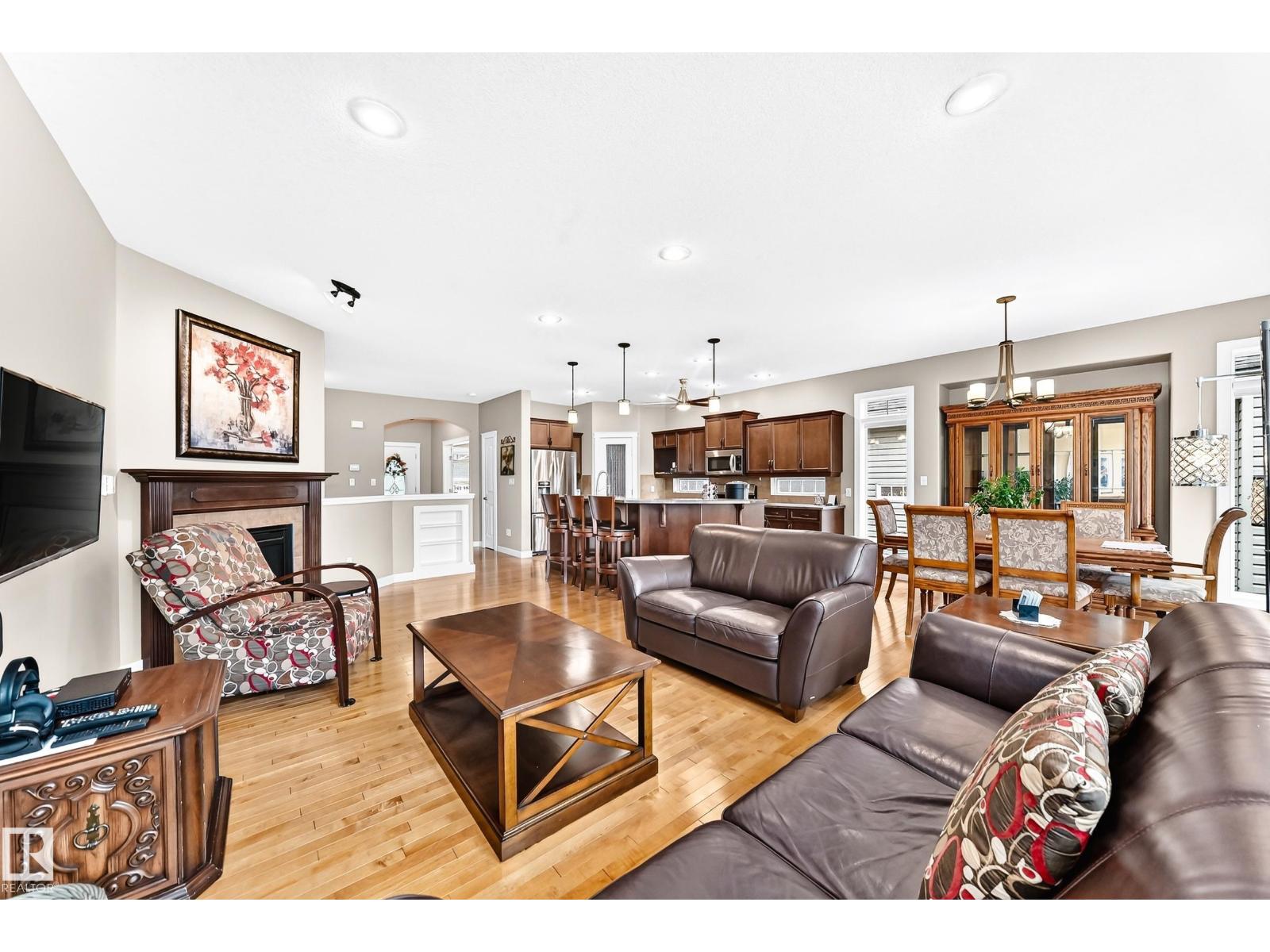 12 FAIRWAY PT - Image 20