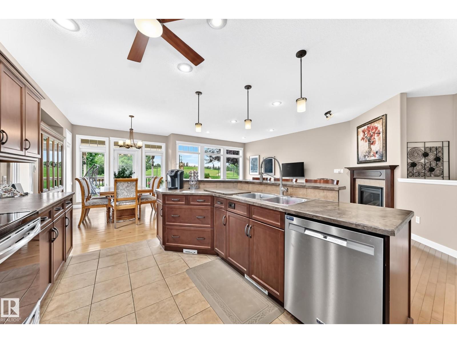 12 FAIRWAY PT - Image 9