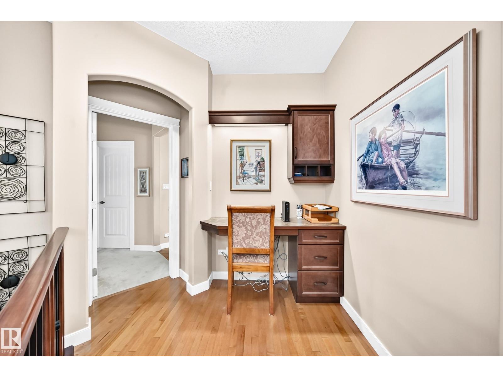 12 FAIRWAY PT - Image 46