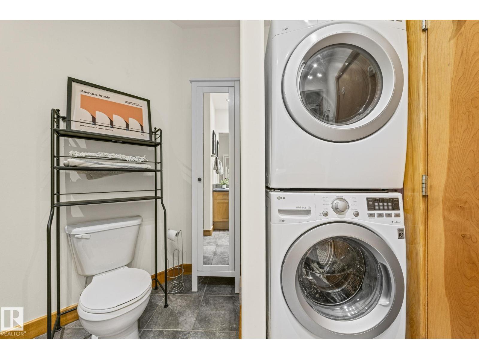 #205 10265 107 ST NW - 31