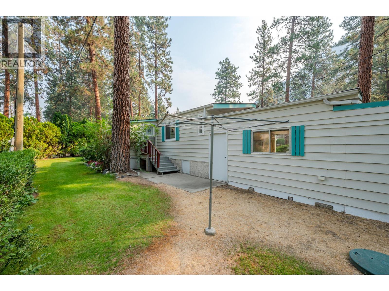 8487 97 Highway Unit# 3, Oliver