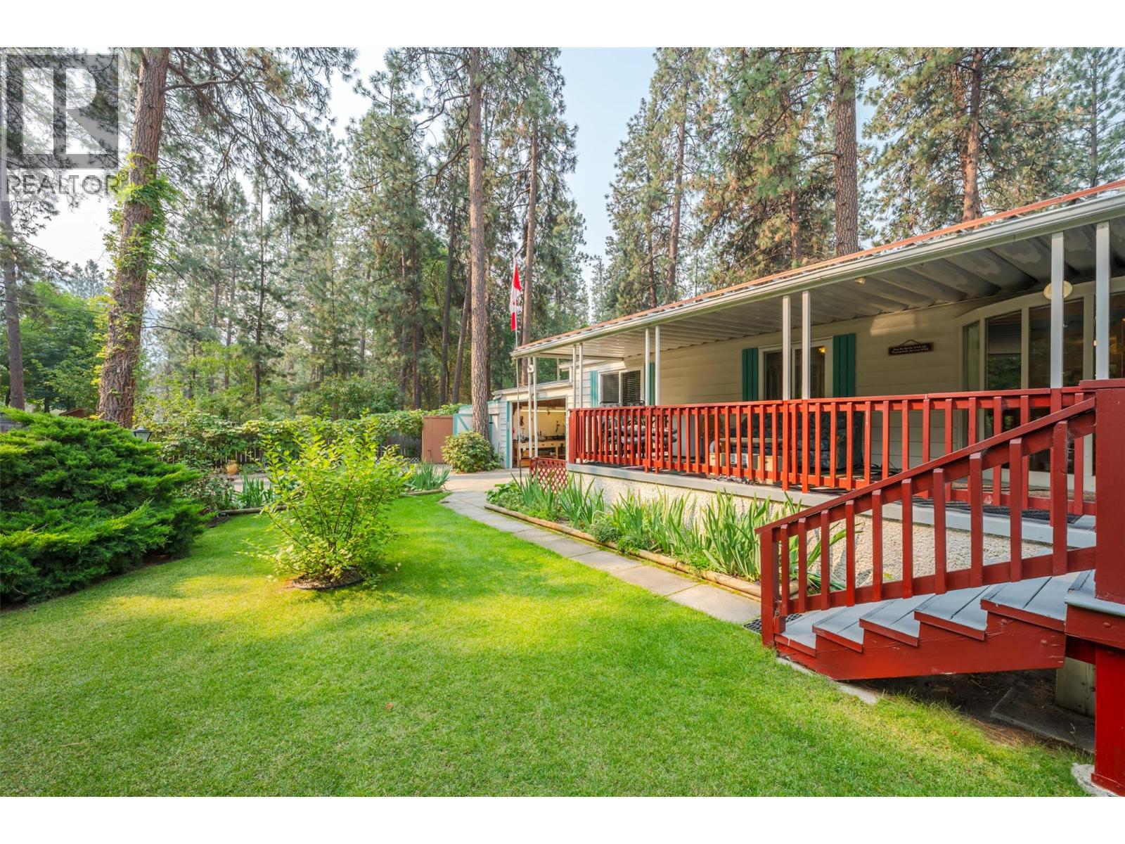 8487 97 Highway Unit# 3, Oliver