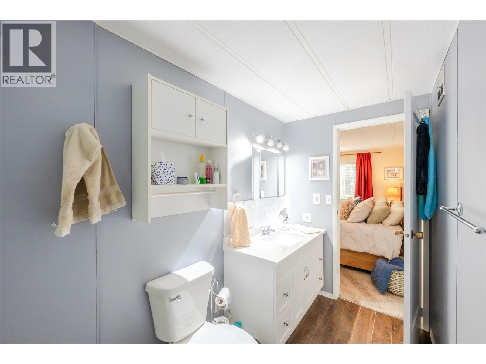 8487 97 Highway Unit# 3, Oliver