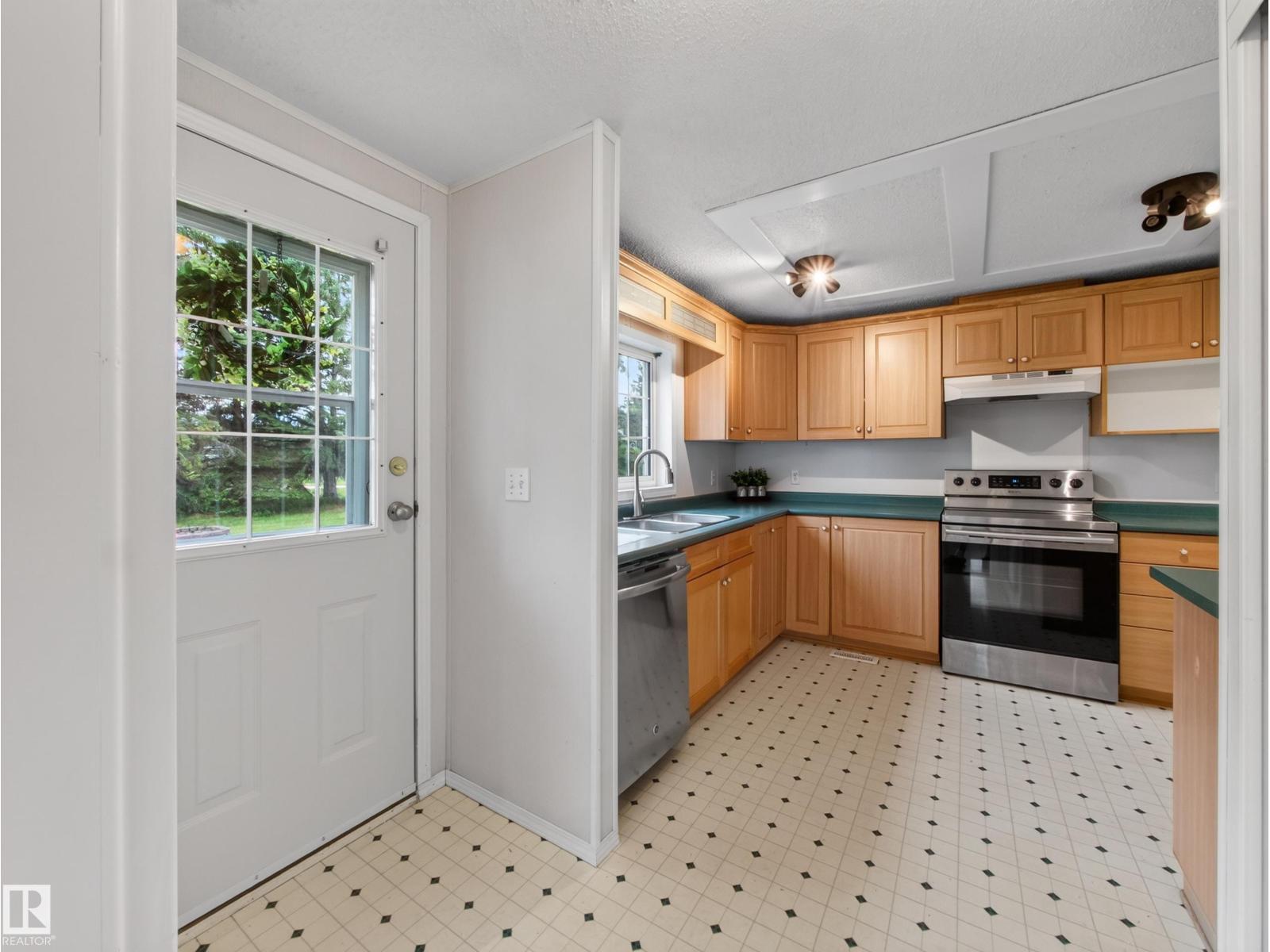 51208 range road 270 - 48