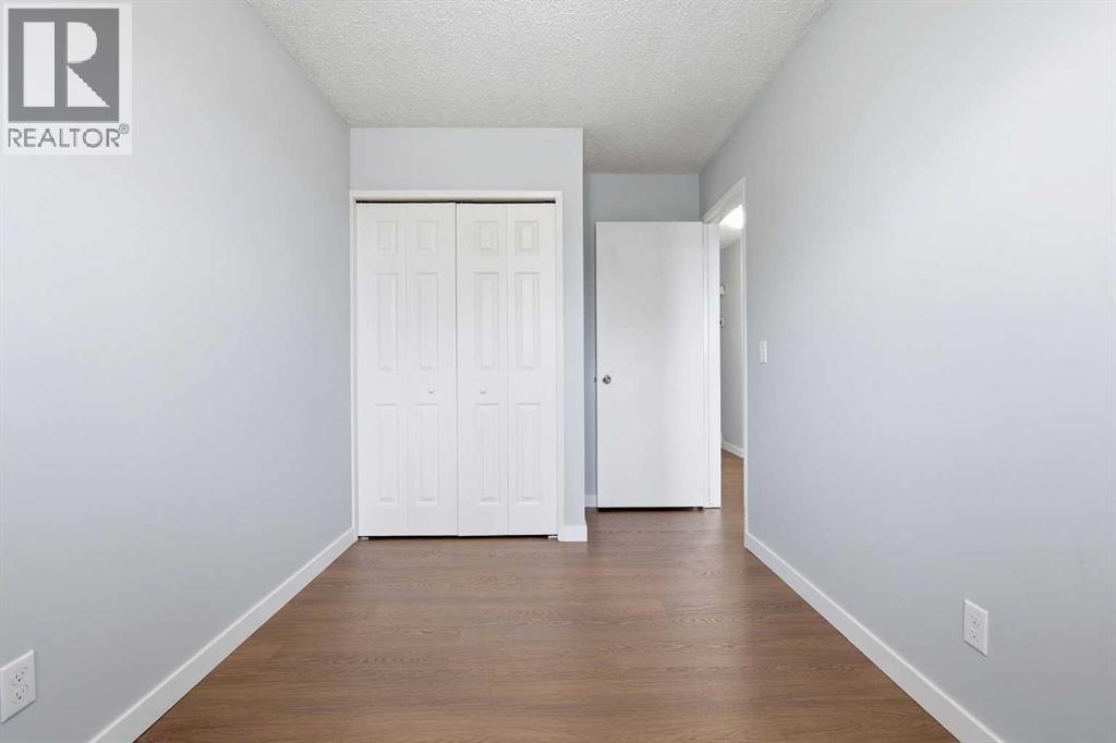 15 Doverville Way SE - 15