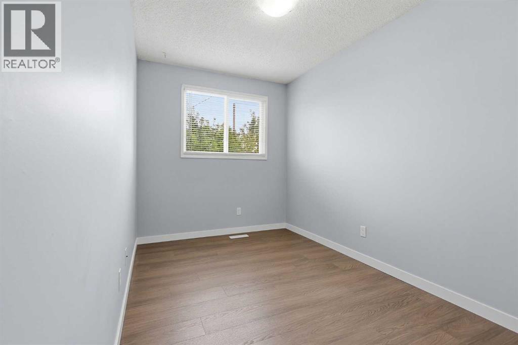15 Doverville Way SE - 14