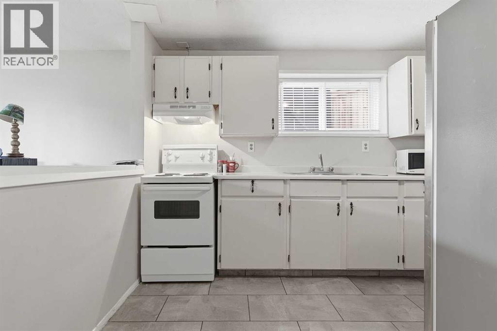 15 Doverville Way SE - 19