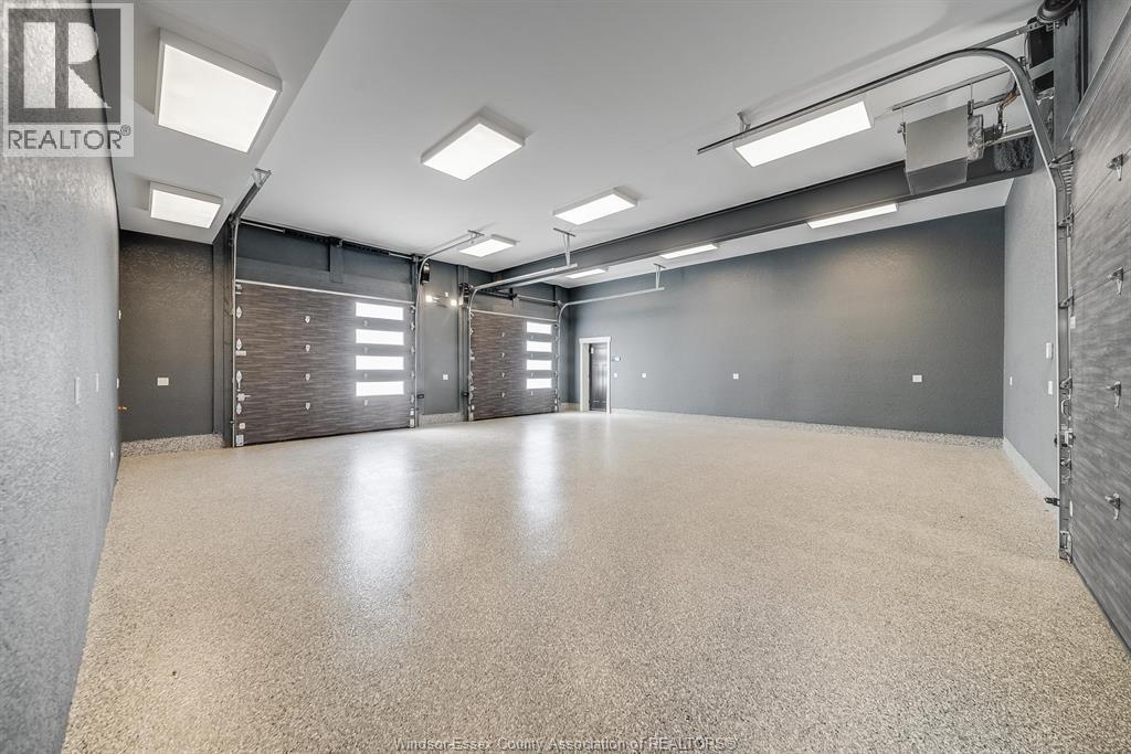 4360 ST. CLAIR PARKWAY - 32
