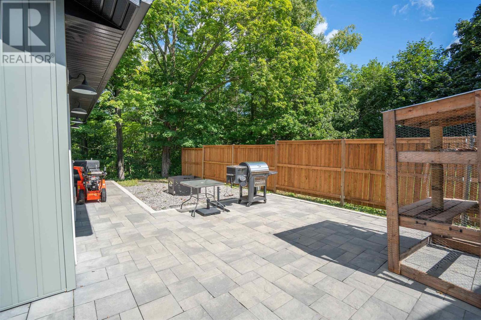 69 Grandview AVE - Image 5