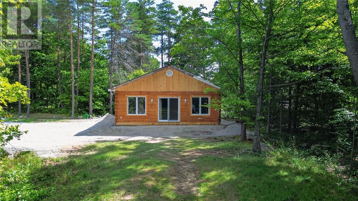 135 Lakeshore Road - Image 5