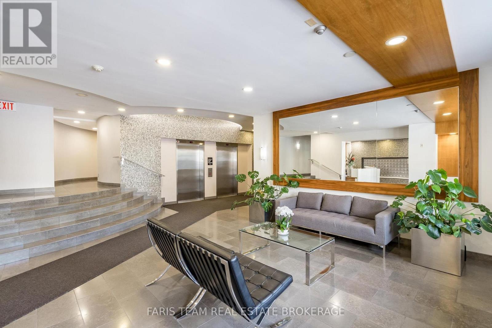 #703 5 ROSEHILL AVENUE - Image 5