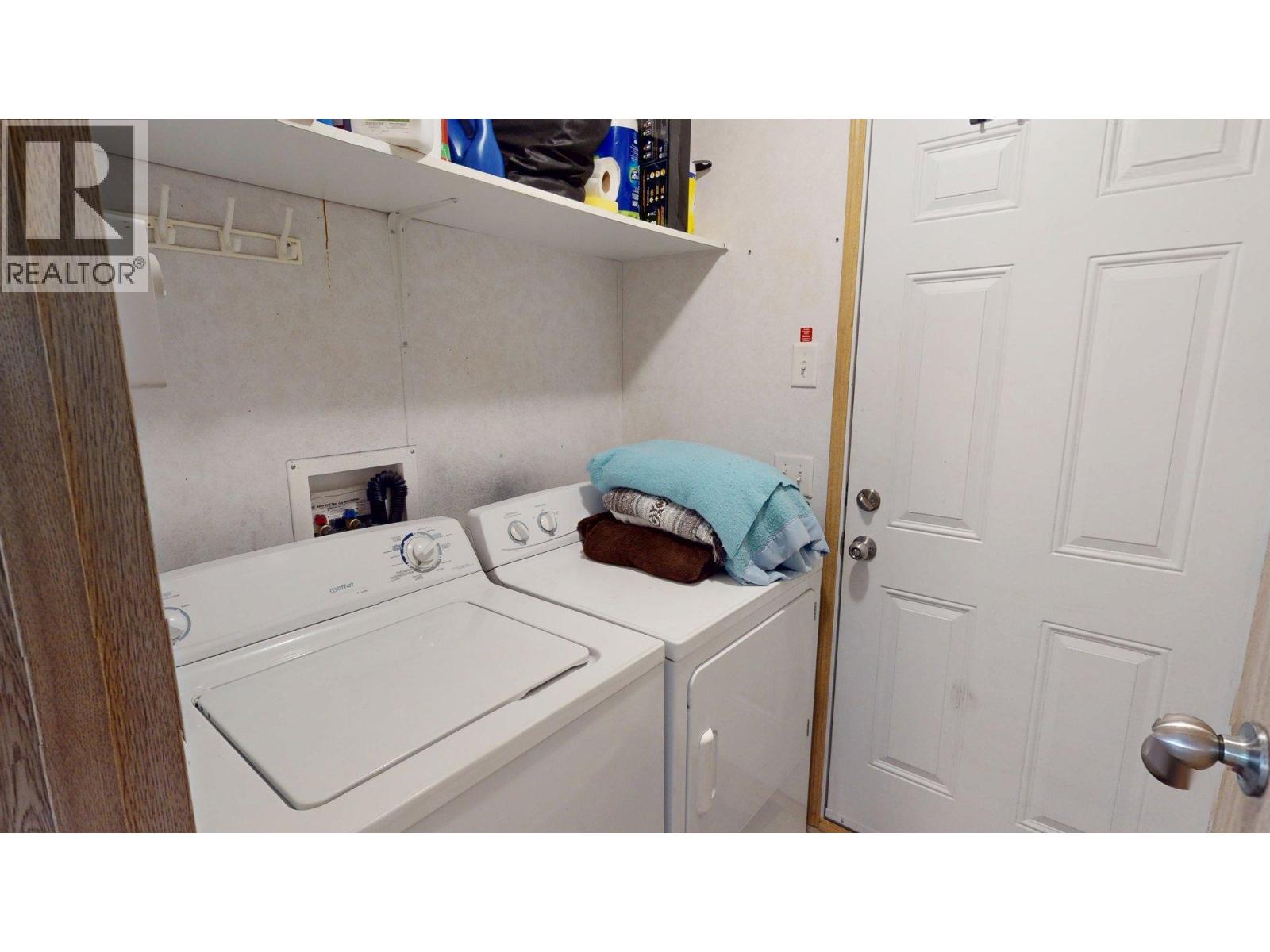 8 CARLING Place - 15