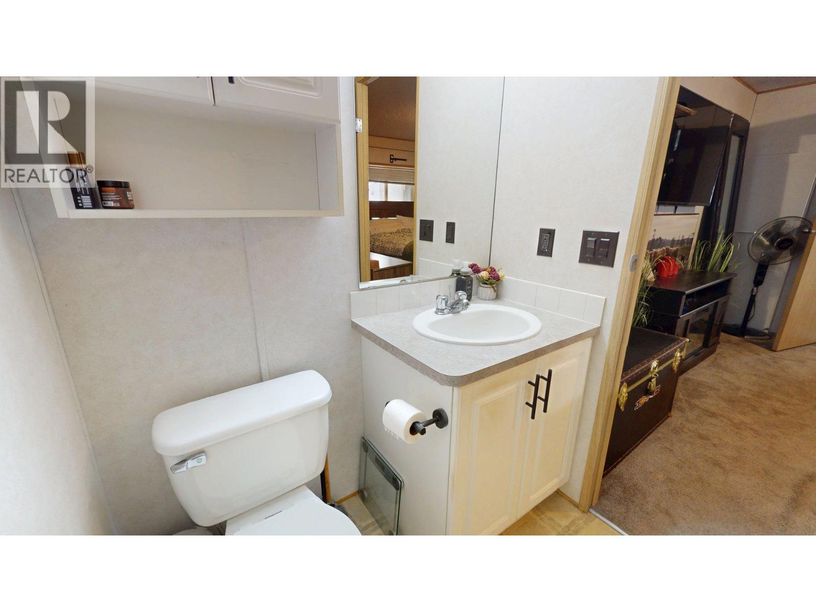 8 CARLING Place - Image 24