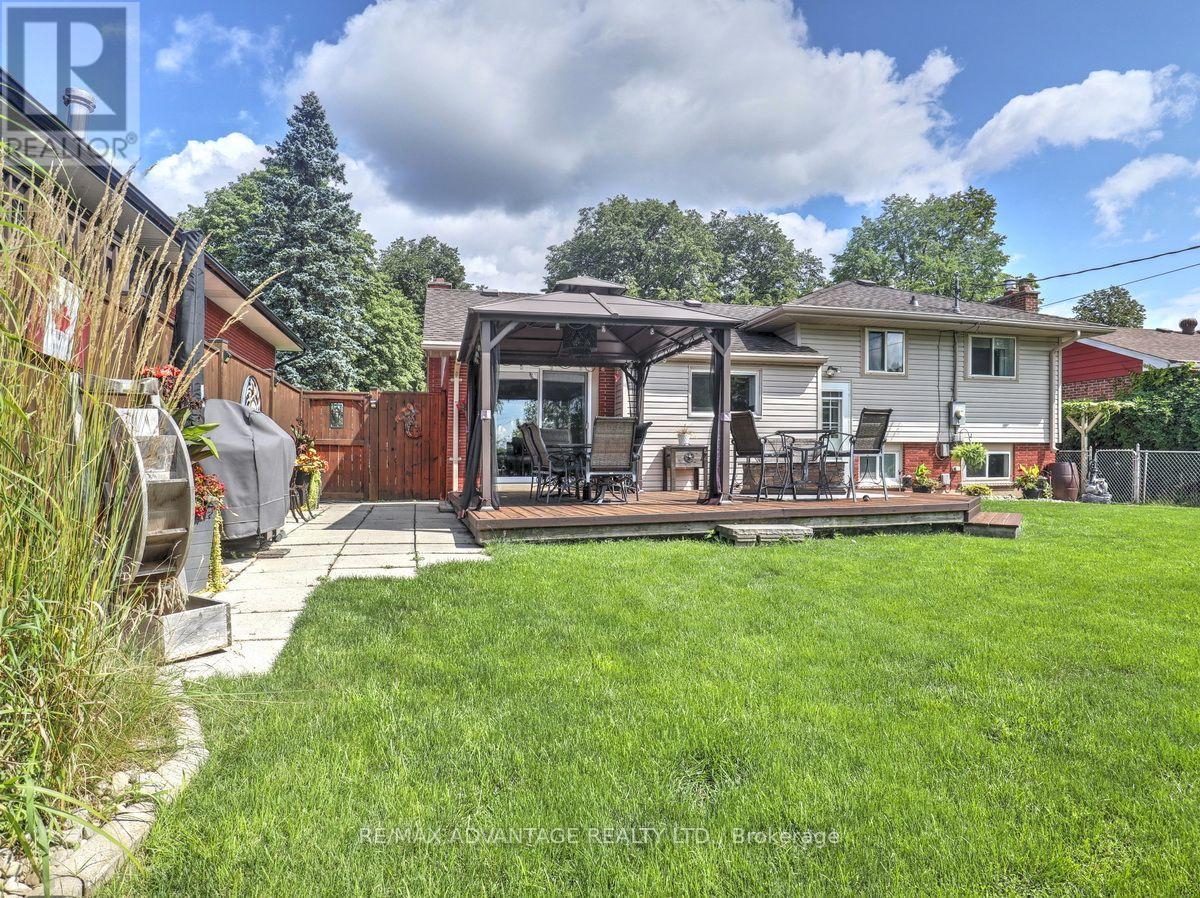 45 AGINCOURT GARDENS - 42