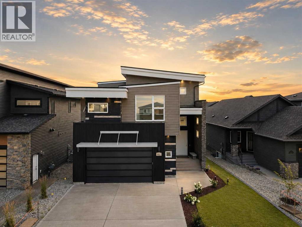 102 Longmire Close - 2