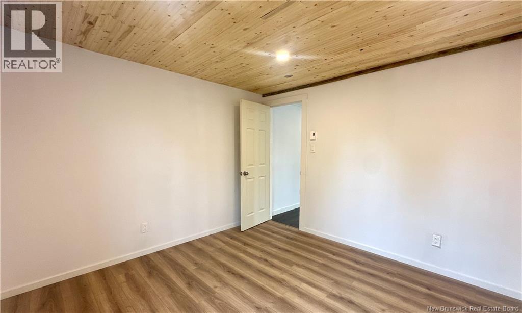 466 Poodiac Road - Image 20