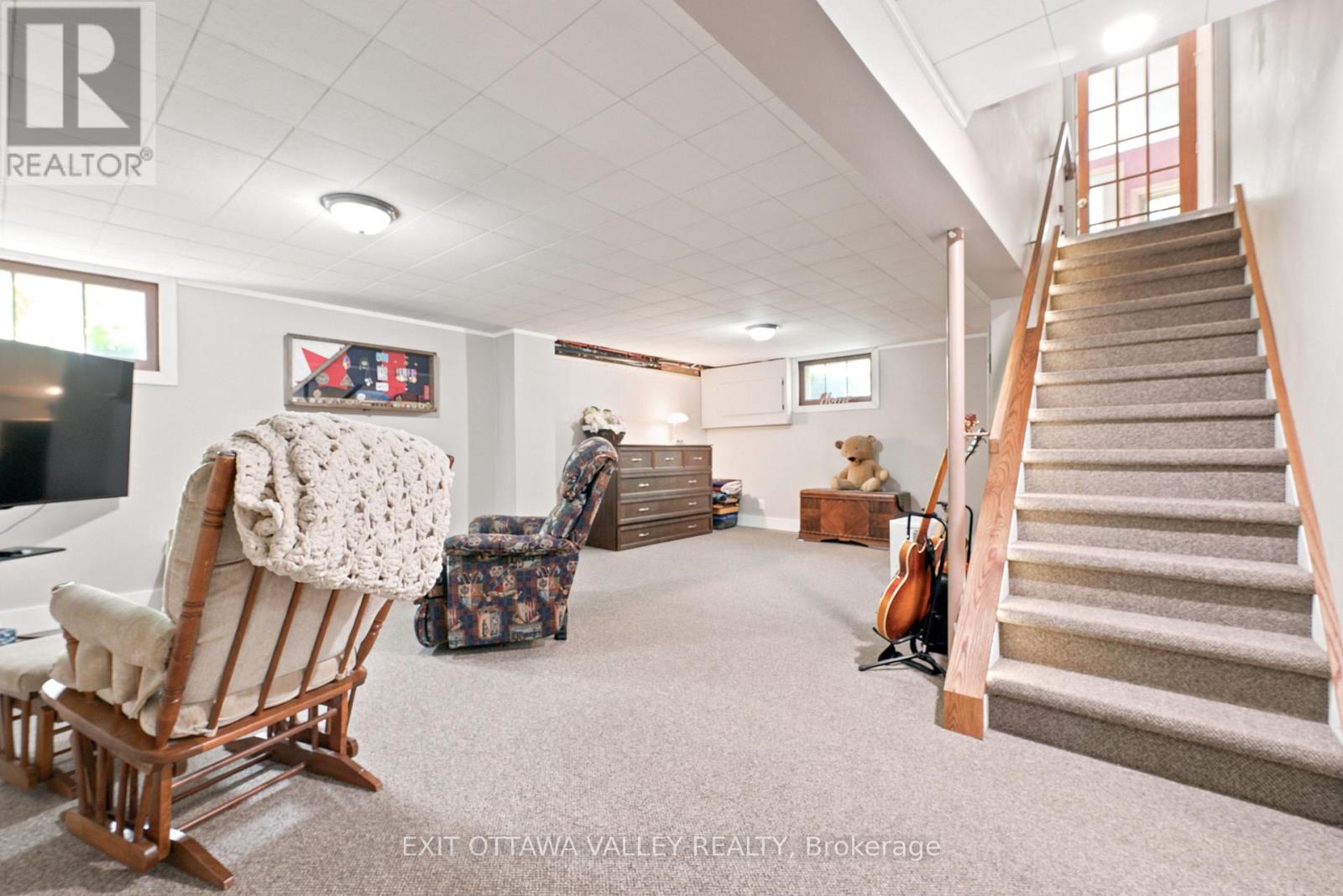 4 MACDONALD STREET - Image 37