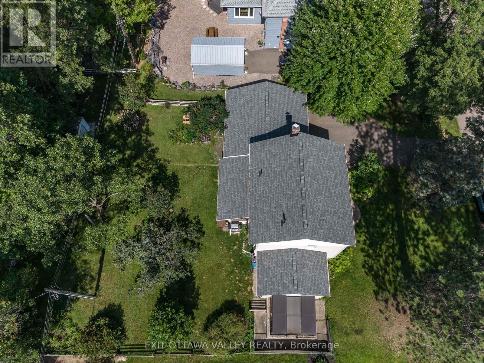 4 MACDONALD STREET - Image 45