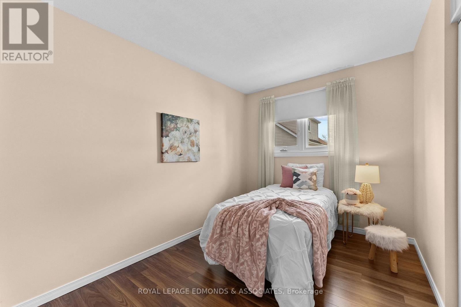 105 ELLIS AVENUE - Image 24
