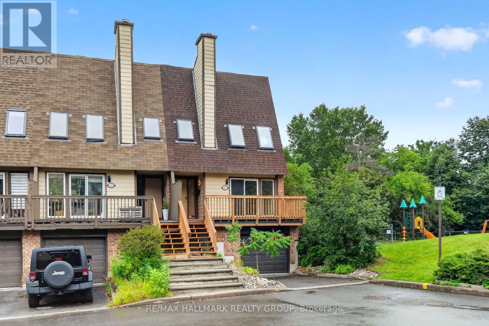 1427 FORGE STREET - 1