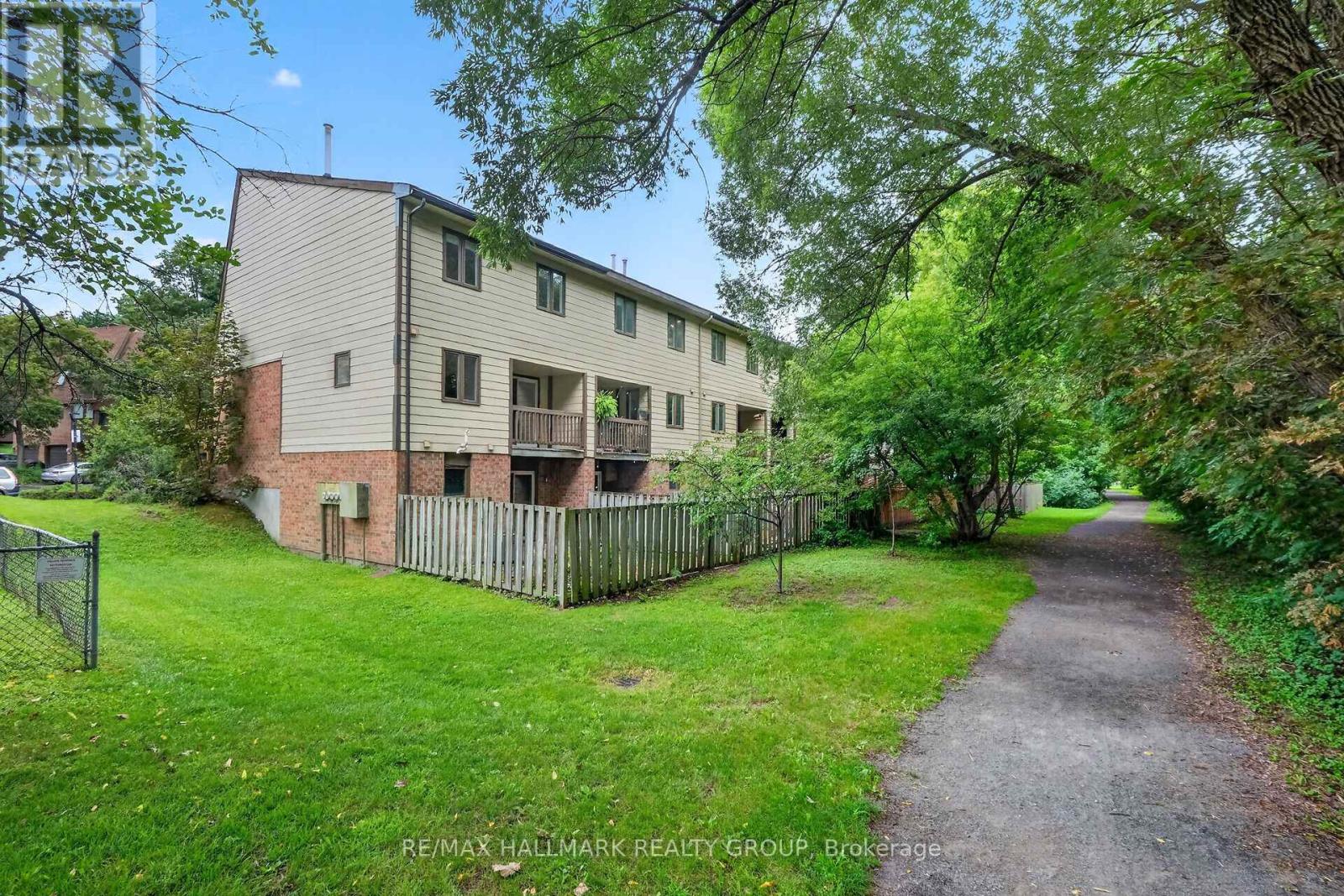1427 FORGE STREET - Image 35