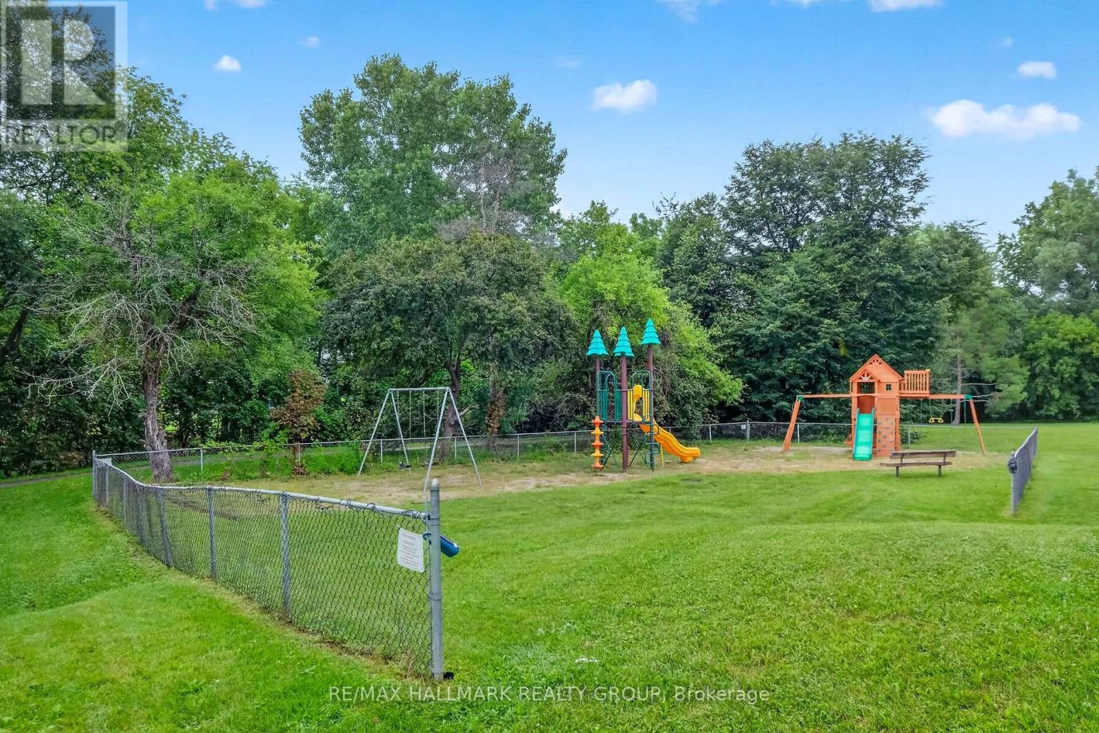 1427 FORGE STREET - Image 36
