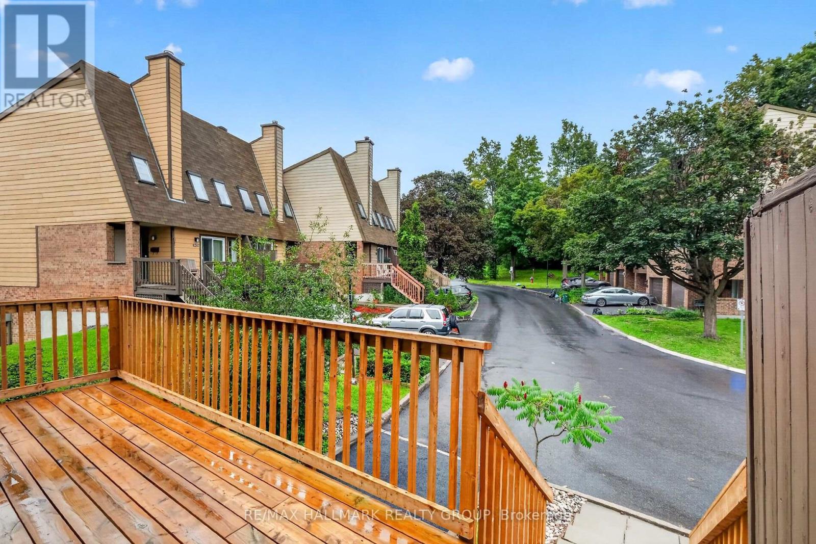 1427 FORGE STREET - 4